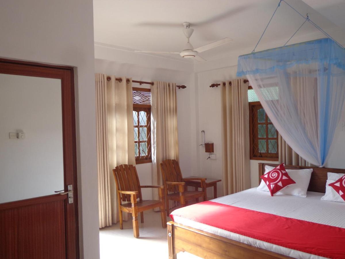 Nisha Homestay Inn Peradeniya Eksteriør bilde